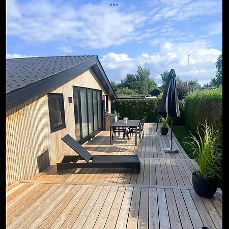 Дом отдыха Renovated House - By Traum Юельсминне