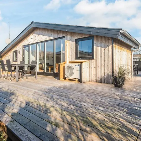 4 Star In Juelsminde (Hedensted)