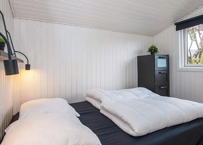 Dom wakacyjny Renovated House - By Traum *